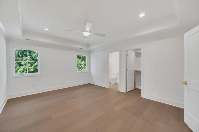 5441 Wakefield Dr, Nashville, TN 37220