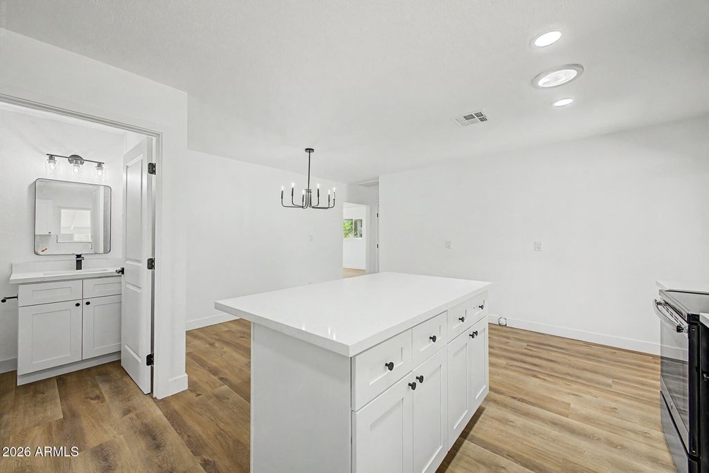 5919 E 12TH Avenue, Apache Junction, AZ 85119 — photo 4