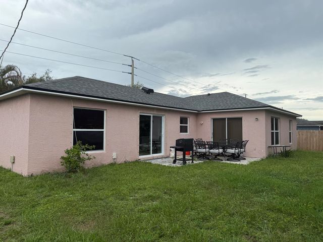 1357 SE Sandia Drive, Port St Lucie, FL 34983