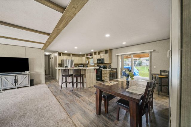 453619 E 305 Road, Afton, OK 74331