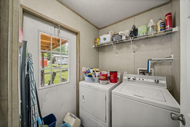 453619 E 305 Road, Afton, OK 74331