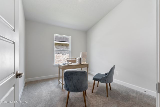 8327 HELMSLEY Boulevard, Jacksonville, FL 32219