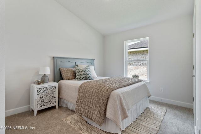 8327 HELMSLEY Boulevard, Jacksonville, FL 32219