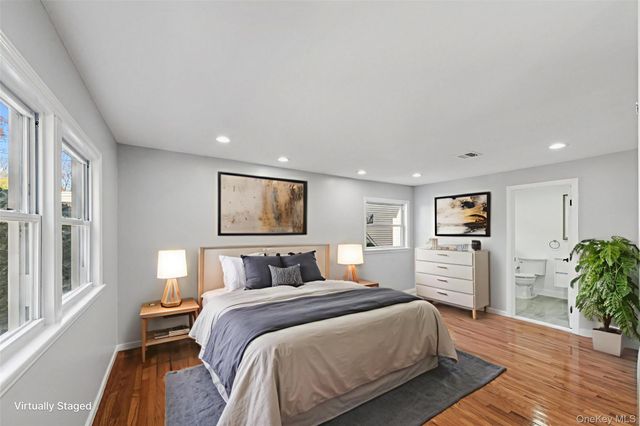 244 Water Lane S, Wantagh, NY 11793