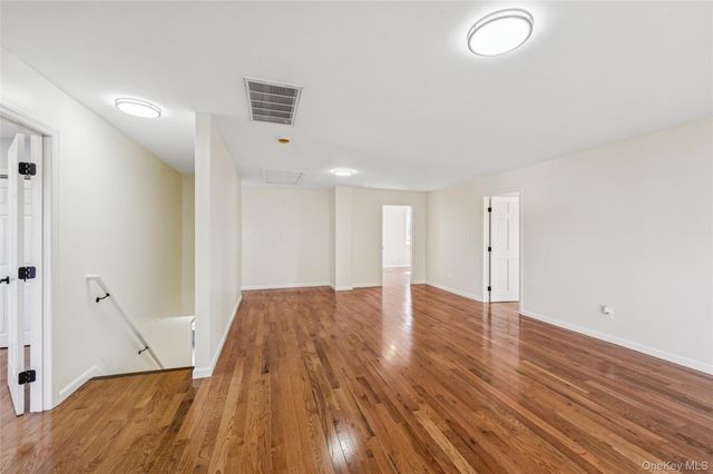 244 Water Lane S, Wantagh, NY 11793