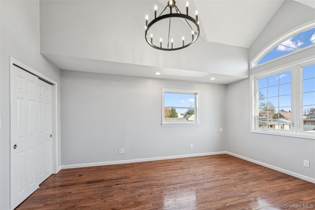 244 Water Lane S, Wantagh, NY 11793