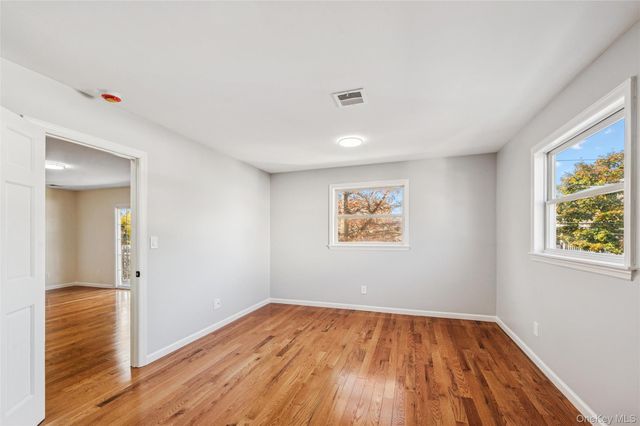 244 Water Lane S, Wantagh, NY 11793