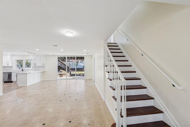 244 Water Lane S, Wantagh, NY 11793