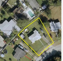 12330 NW 17th Ct 12330, Miami, FL 33167