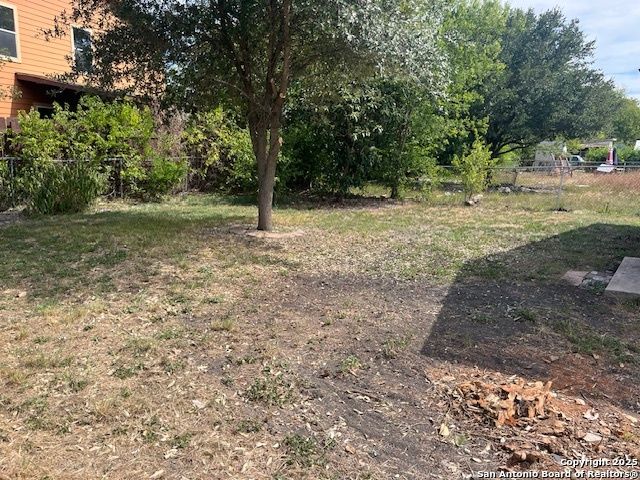 5323 Rubidoux, San Antonio, TX 78228