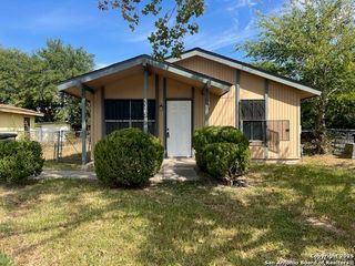 5323 Rubidoux, San Antonio, TX 78228