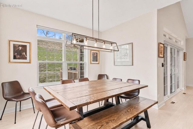 109 Lake Vista CIRCLE, Fontana, WI 53125
