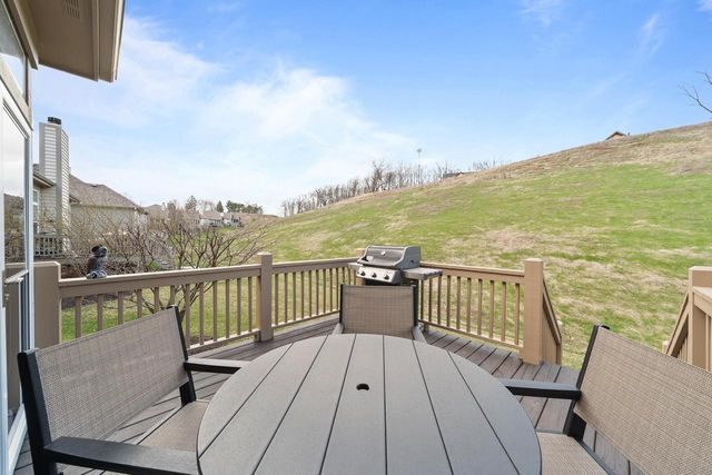 109 Lake Vista CIRCLE, Fontana, WI 53125