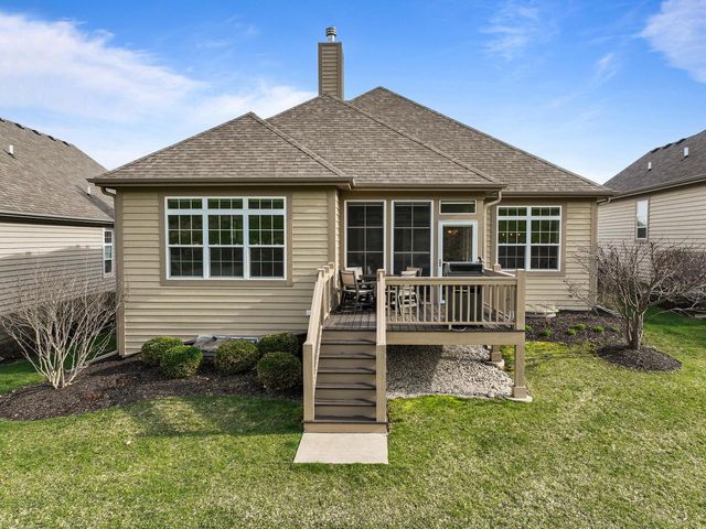 109 Lake Vista CIRCLE, Fontana, WI 53125