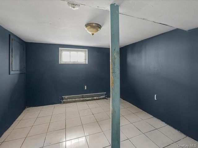 91 Elzey Avenue, Elmont, NY 11003