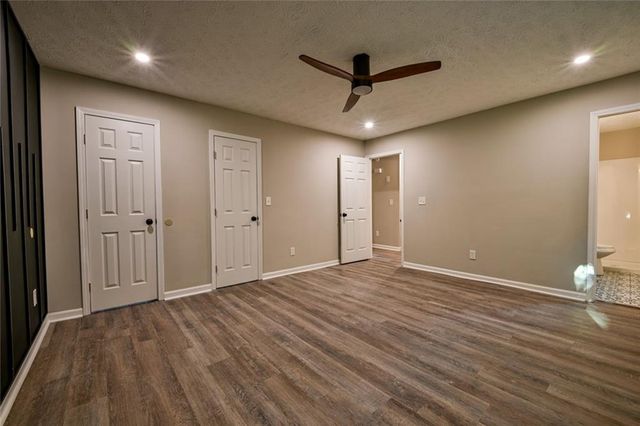 3053 Brook Lane, Rex, GA 30273