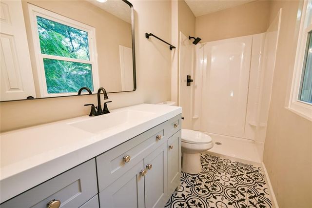 3053 Brook Lane, Rex, GA 30273