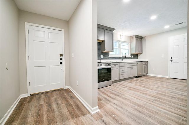 3053 Brook Lane, Rex, GA 30273