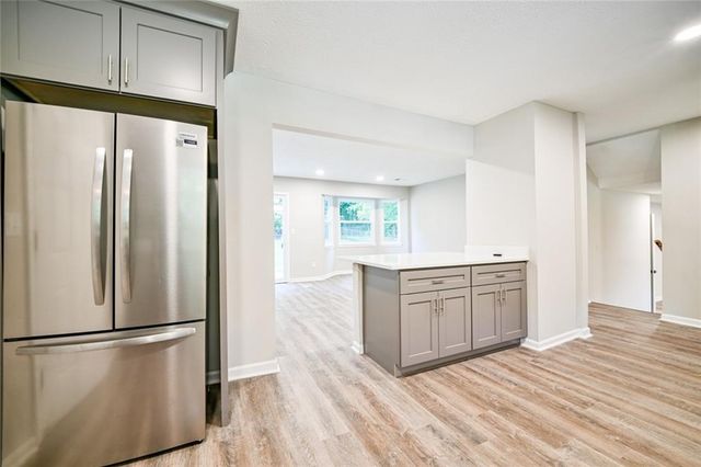 3053 Brook Lane, Rex, GA 30273