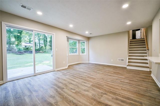 3053 Brook Lane, Rex, GA 30273