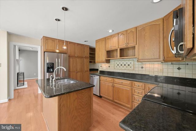8649 GOLDENSTRAW LN, Columbia, MD 21045