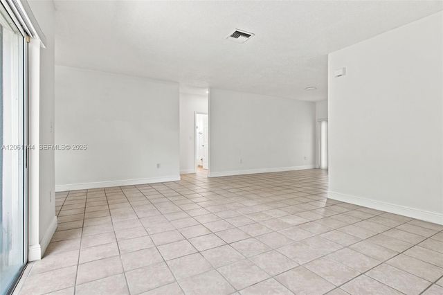 14720 SW 141st Ter, Miami, FL 33196