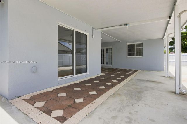 14720 SW 141st Ter, Miami, FL 33196