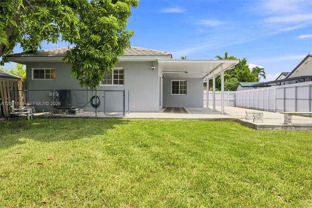 14720 SW 141st Ter, Miami, FL 33196