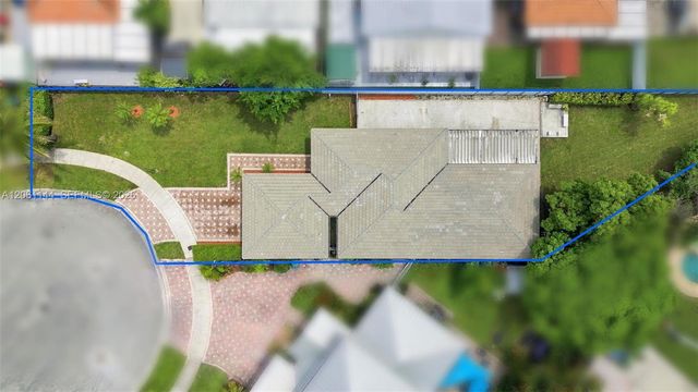 14720 SW 141st Ter, Miami, FL 33196