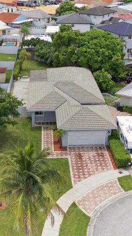 14720 SW 141st Ter, Miami, FL 33196