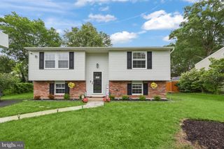 7913 FITZROY ST, Alexandria, VA 22309