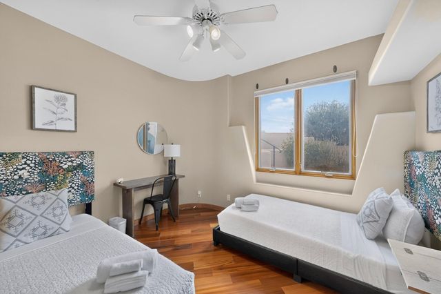 10901 Elena Drive NE, Albuquerque, NM 87122
