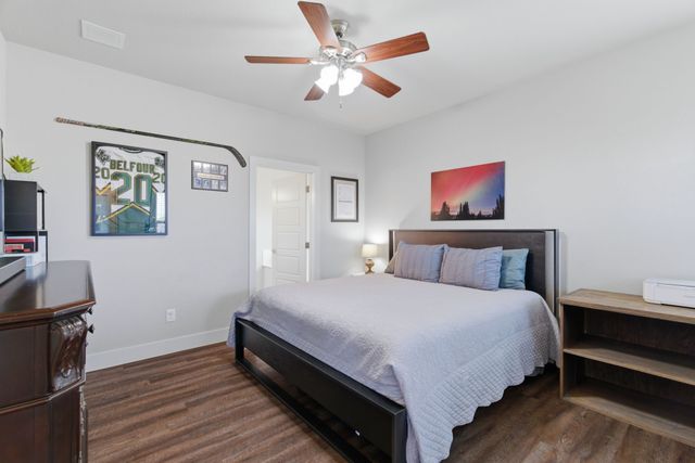 824 E Northside Drive, Pilot Point, TX 76258