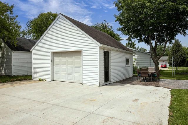 209 E 2ND STREET, Kimberly, WI 54136