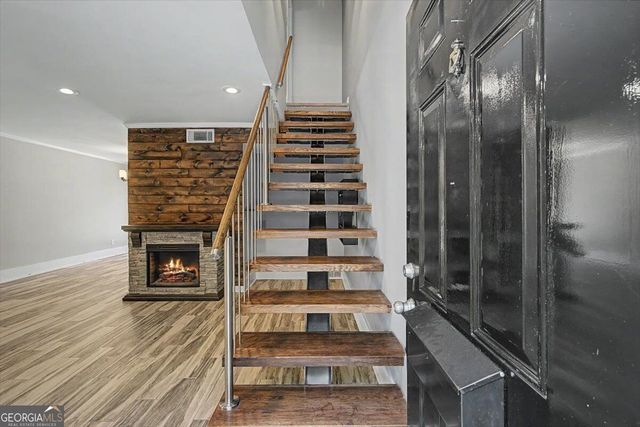 136 Peachtree Memorial Drive NW RI 5, Atlanta, GA 30309