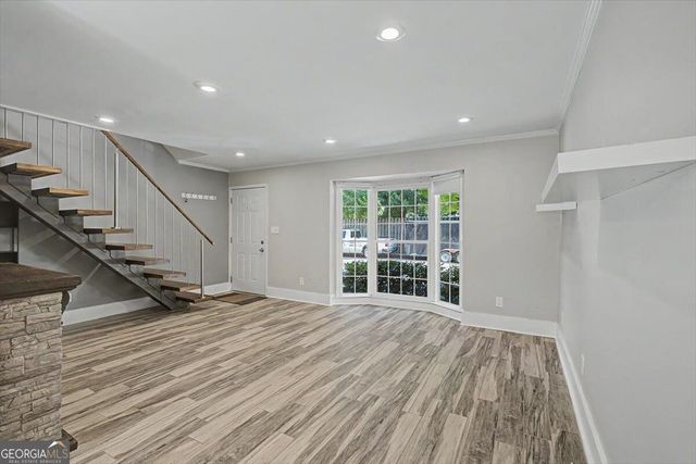 136 Peachtree Memorial Drive NW RI 5, Atlanta, GA 30309