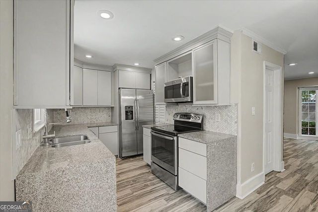 136 Peachtree Memorial Drive NW RI 5, Atlanta, GA 30309