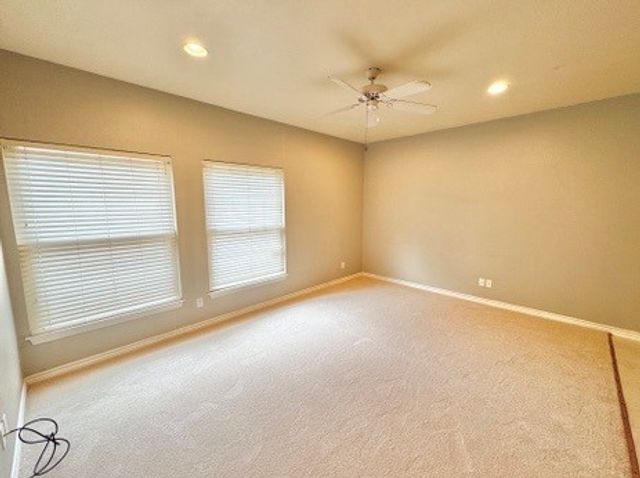 631 Texas Street, Denton, TX 76209