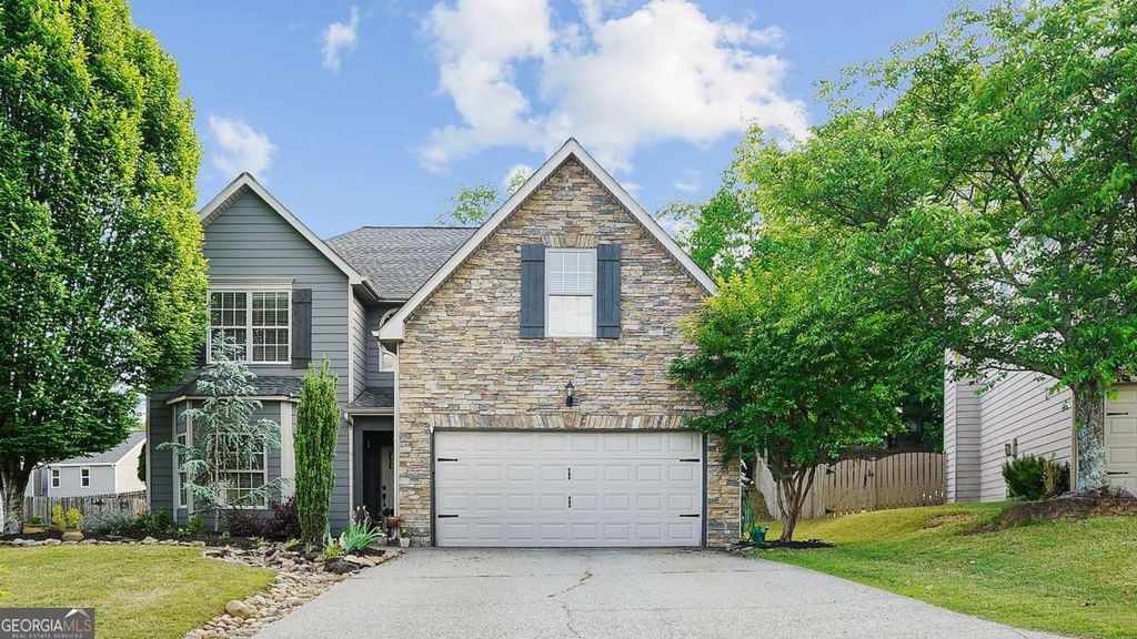 375 Fairpointe Place, Suwanee, GA 30024