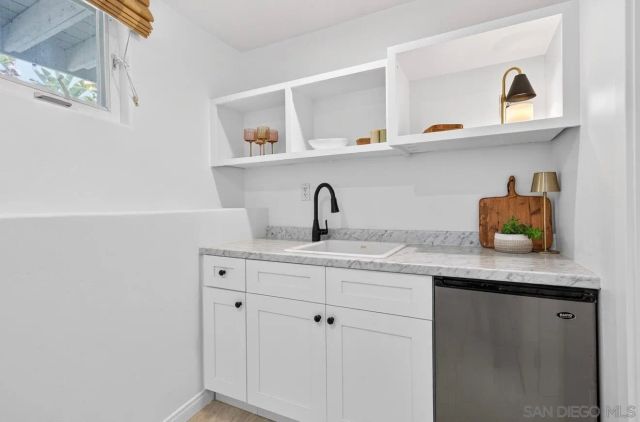 2712 Cazadero, Carlsbad, CA 92009