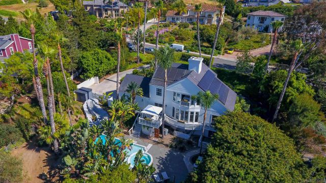 2712 Cazadero, Carlsbad, CA 92009