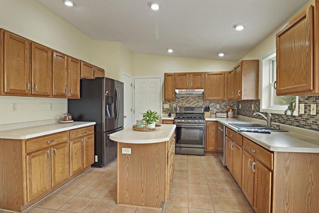 5117 58th STREET, Kenosha, WI 53144