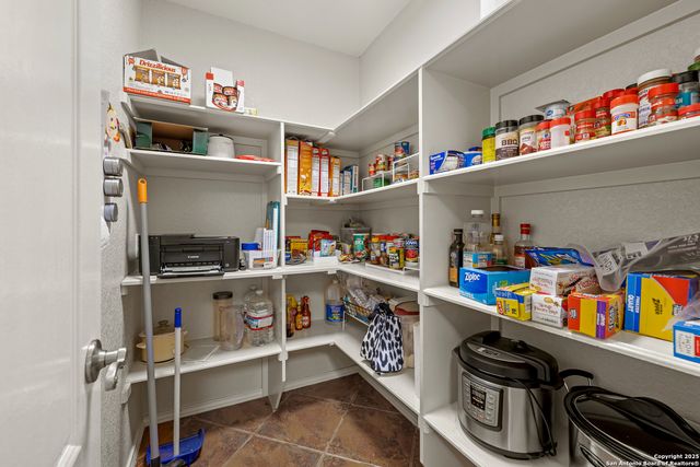 406 Cherry Mountain Loop, Fredericksburg, TX 78624