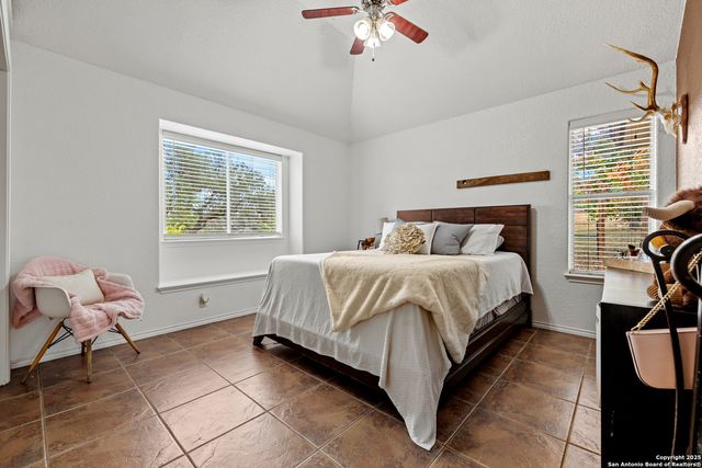 406 Cherry Mountain Loop, Fredericksburg, TX 78624