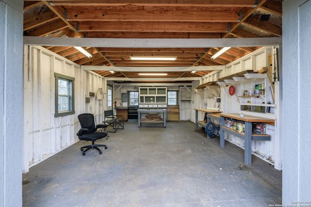 406 Cherry Mountain Loop, Fredericksburg, TX 78624