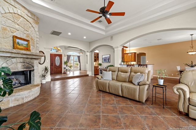 406 Cherry Mountain Loop, Fredericksburg, TX 78624