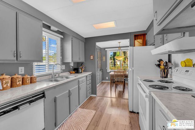 7 Lincoln, Cathedral City, CA 92234