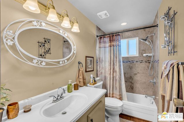 7 Lincoln, Cathedral City, CA 92234