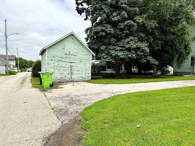 103 GROVE STREET, Mayville, WI 53050