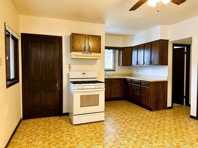 103 GROVE STREET, Mayville, WI 53050